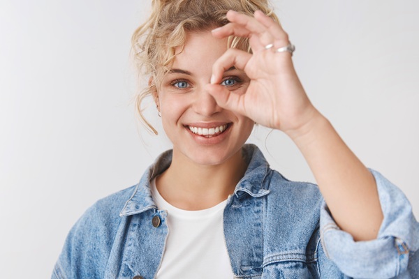 Why The Eyes Often Show The First Signs Of Aging